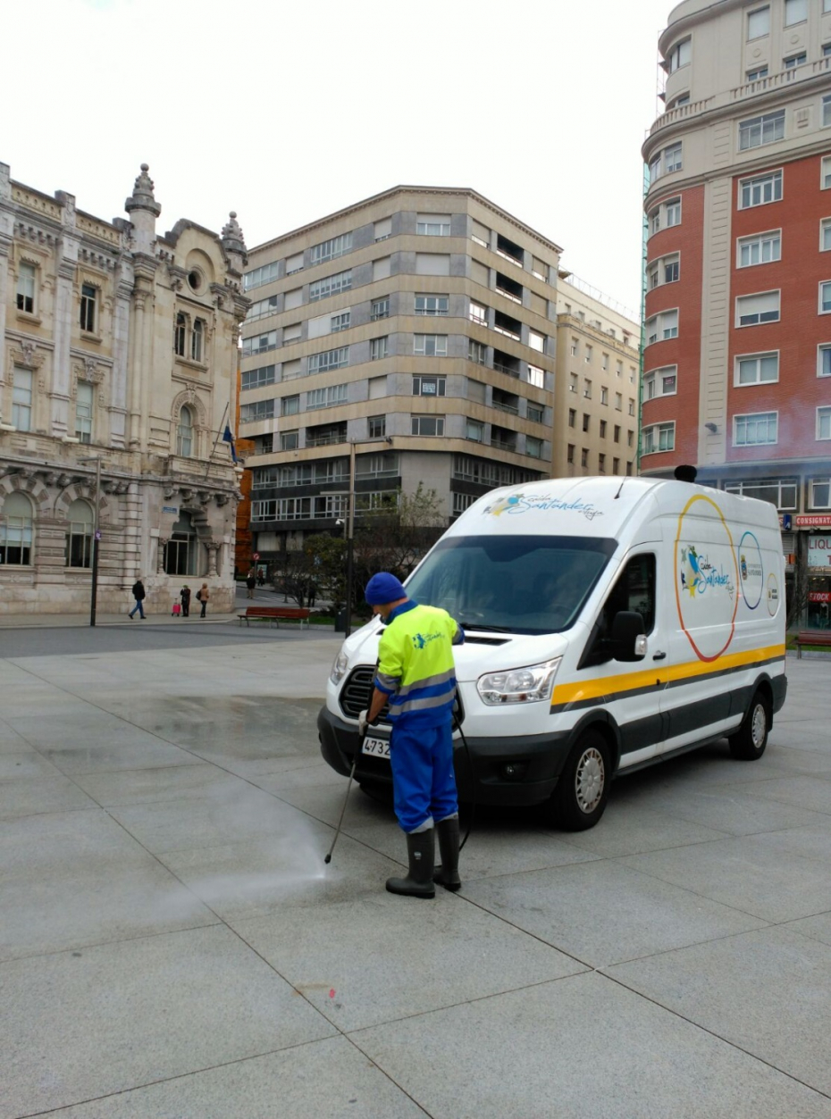 Gestión del servicio público de limpieza viaria, recogida y transporte de residuos urbanos y otros servicios en Santander