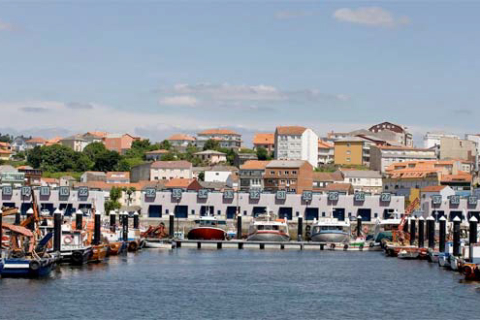 Servicio de limpieza, recogida y transporte de residuos de los puertos de la zona norte dependientes de Portos de Galicia. Años 2024-2027